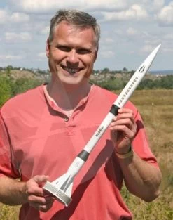 Red Star -Rocket Model Toys 14c8da244011b9b838663310ca7aba6b.image .306x388