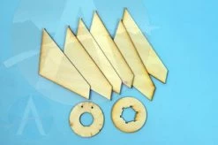 Cluster Duck 38 Cluster Duck -Rocket Model Toys 2788f847463f619a6abeb2b42cec894a.image .320x212