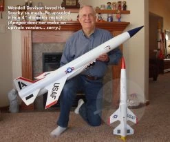 DYNASTAR Snarky -Rocket Model Toys 2ffa8bcb5d40789475a0c49ace8f021a.image .700x584