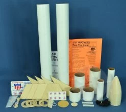 Two The Limit -Rocket Model Toys de11a2c28f4dc828f4feea47ae5303ef.image .700x627